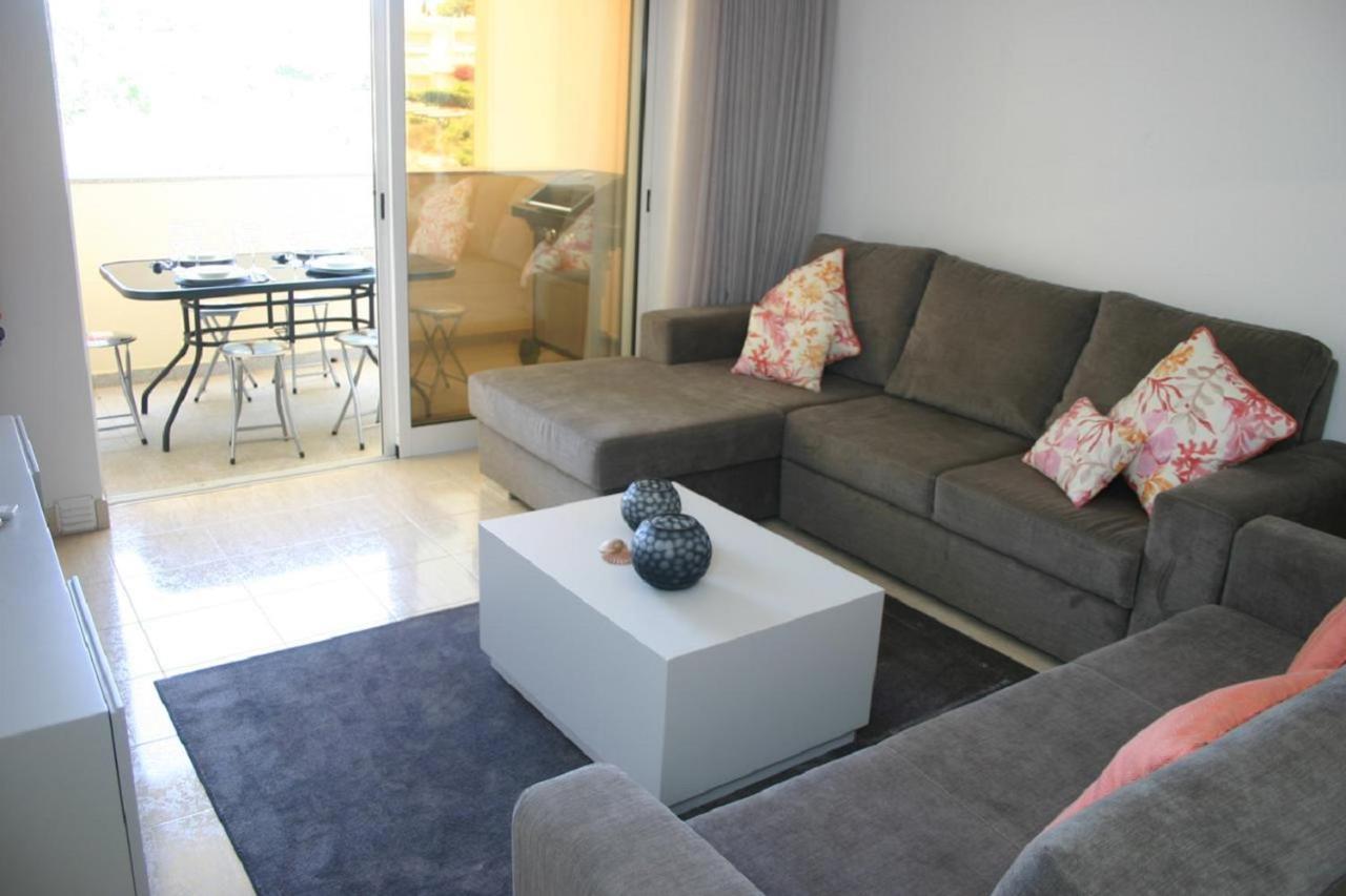 Apartamento Luminoso Urb. Quinta Das Palmeiras Porches  Bagian luar foto